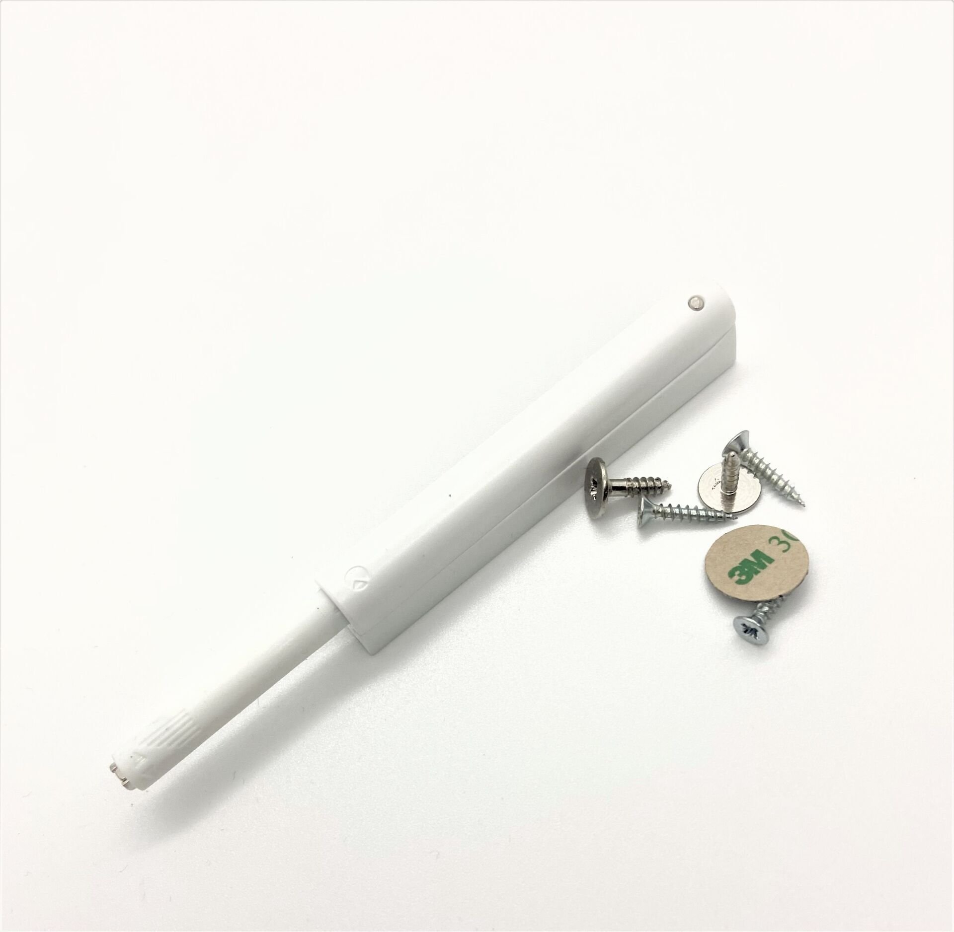 K Push Bas-Aç Ve Tututcu Tabla Üstü Mıknatıslı Uzun Beyaz (Bs)